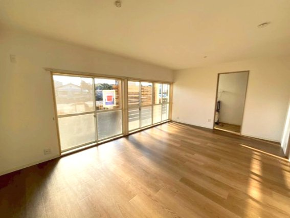 シャトレAの居間・リビング