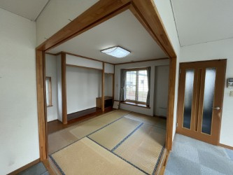 網走郡大空町東藻琴353中古住宅の和室
