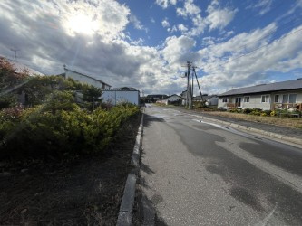 網走郡大空町東藻琴353中古住宅の前面道路含む現地写真