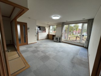 北海道網走郡大空町東藻琴353戸建の居間・リビング