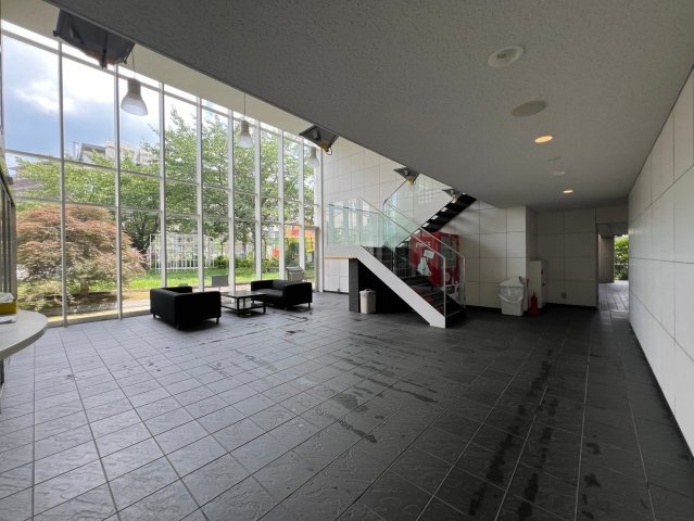 レスタージュ京都のロビー