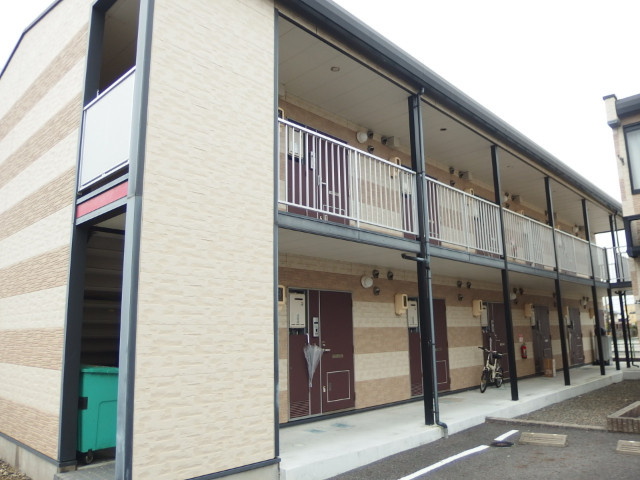 レオパレスポラリス戸崎の駐車場