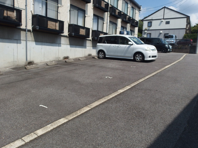 レオパレスＣｉａｏの駐車場