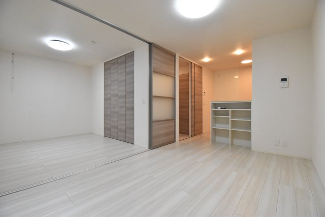 D-roomフォルチェの居間・リビング