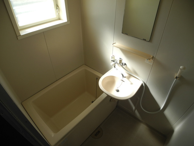 リバーコートCの浴室