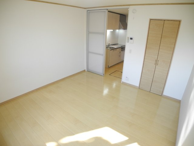 グラシアスの内装|※室内画像は別号室のもの