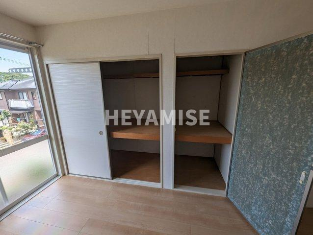 サンハイツ平山Bの収納