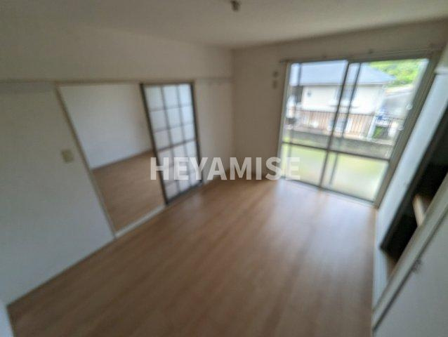 サンハイツ平山Bの内装