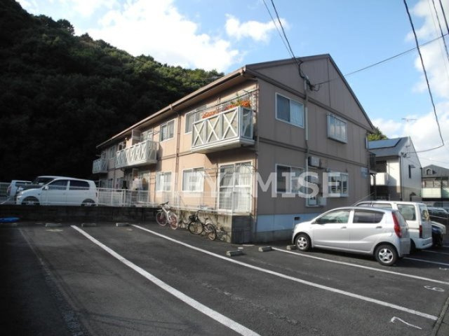 フレグランス草野の外観