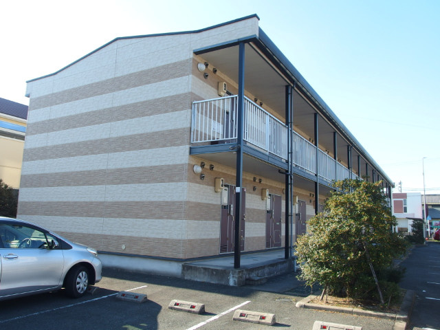 レオパレスベガの外観