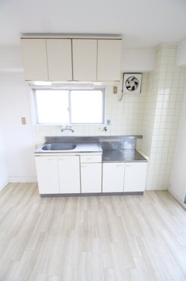 【キッチン】 | ハイツロイヤル