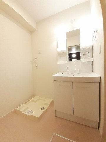 ルシール　名東Ａの洗面所