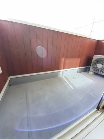 ルシール　名東Ａのバルコニー