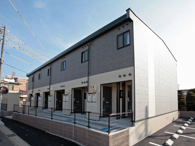 レオパレスさくらの外観