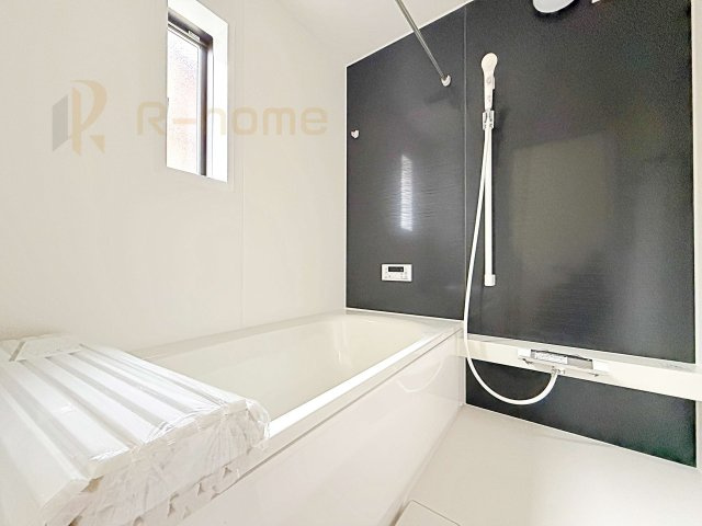 結城市結城第43　新築戸建て　6号棟の浴室|足を伸ばしてもゆったりできるバスルーム♪機能性も取り入れて使い易さも保証します♪