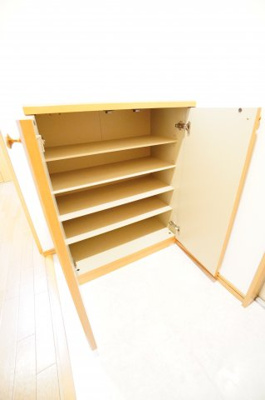 【収納】 | グレイスタウン蘇我Ｄ | ※同物件・反転タイプの写真です。