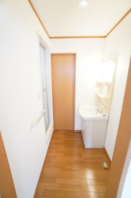 【洗面所】 | グレイスタウン蘇我Ｄ | ※同物件・反転タイプの写真です。