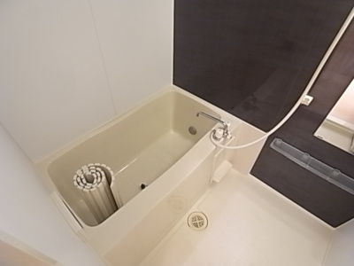 【浴室】 | エクレール鷺沼 | 追い焚き機能付きで、いつでもあったかお風呂。