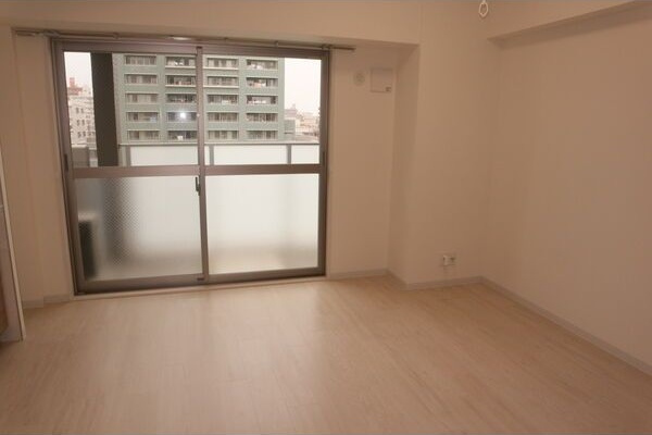 ルノンドームAの居間・リビング