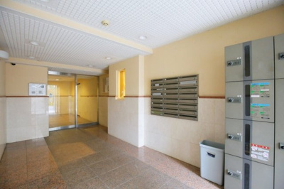 【エントランス】 | ロアール早稲田大学前