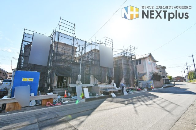 北本宮内2期全6棟　C号棟の前面道路含む現地写真