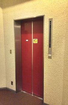 後楽園キャステールの設備|集合ポスト
