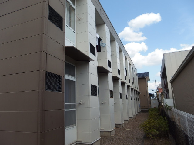 レオパレス１１の外観