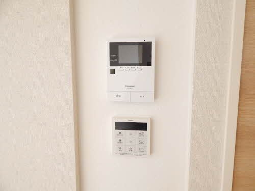 サンプレミアスのセキュリティ|※同タイプの部屋写真です