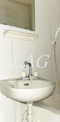 【洗面所】 | エルウィング立川二番館 | 洗面台です。（クリーニング前のお写真になります）