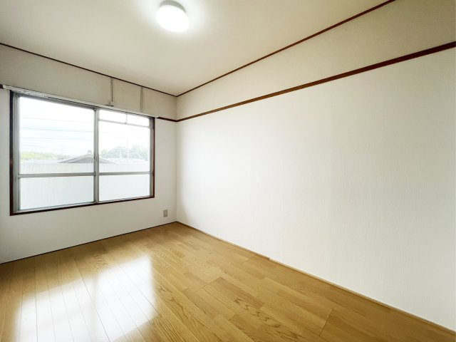 服部ビル　A棟の居間・リビング