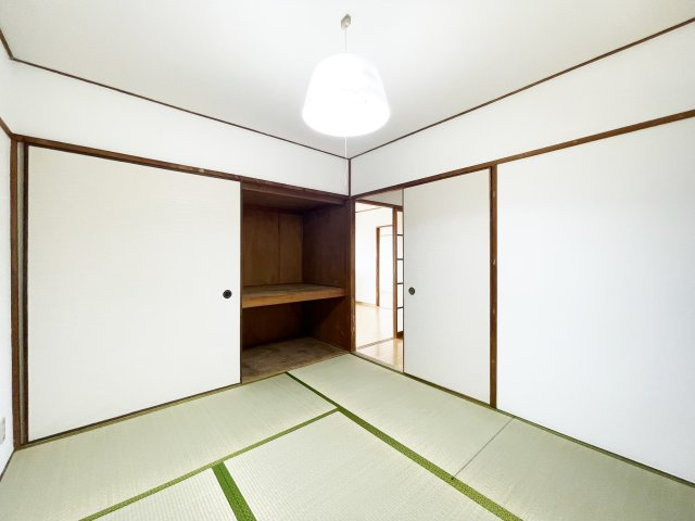 服部ビル　A棟の和室