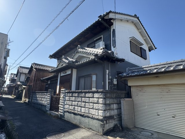 橿原市曽我町の外観