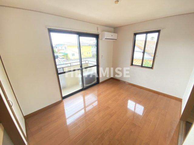 ミレニアム2000 B棟の内装