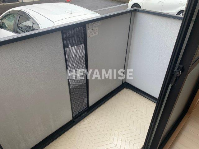 ミレニアムスクウェアA棟のバルコニー|※室内画像は別号室のもの