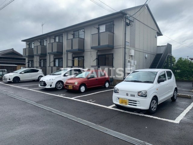 ミレニアムスクウェアA棟の外観