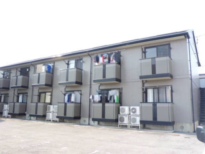 ミレニアムステージの外観