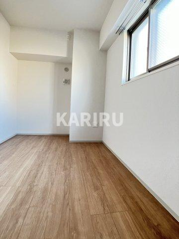 プラウディア今里の居間・リビング