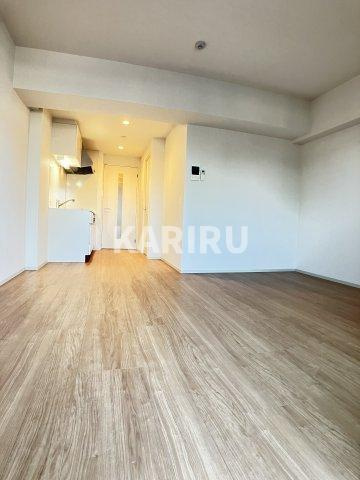 プラウディア今里の居間・リビング