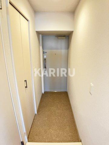 プラウディア今里の玄関