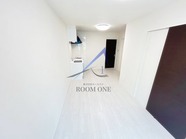 コンフォーレ　ハナミズキの居間・リビング|洋室のお部屋です。