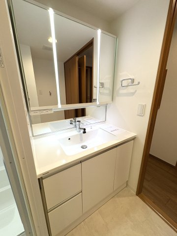 【独立洗面台】の画像