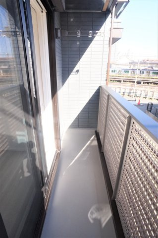 習志野市谷津７丁目のアパートのバルコニー