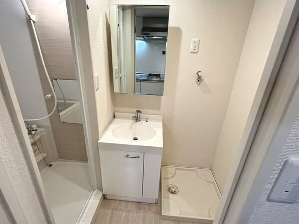 アイビス白壁の洗面所