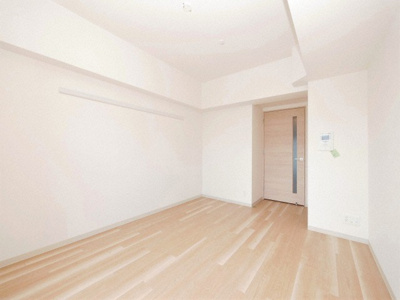 【居間・リビング】 | ファステート難波WESTパーク | こちらの居間で趣味の時間をお楽しみください