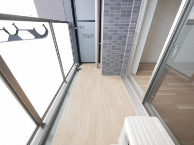 【バルコニー】 | ファステート難波WESTパーク | 陽当たり良好なバルコニーです