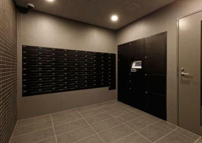 【その他共用部分】 | ファステート難波WESTパーク | 宅配ボックスです