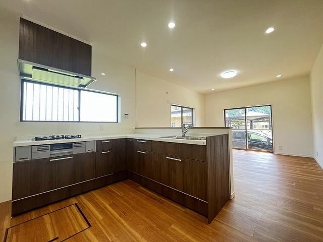 春日井市玉野町のキッチン