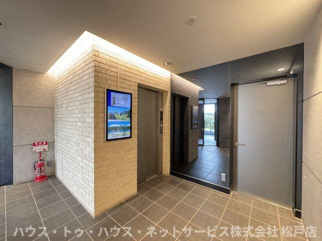 S-RESIDENCE松戸のエントランス