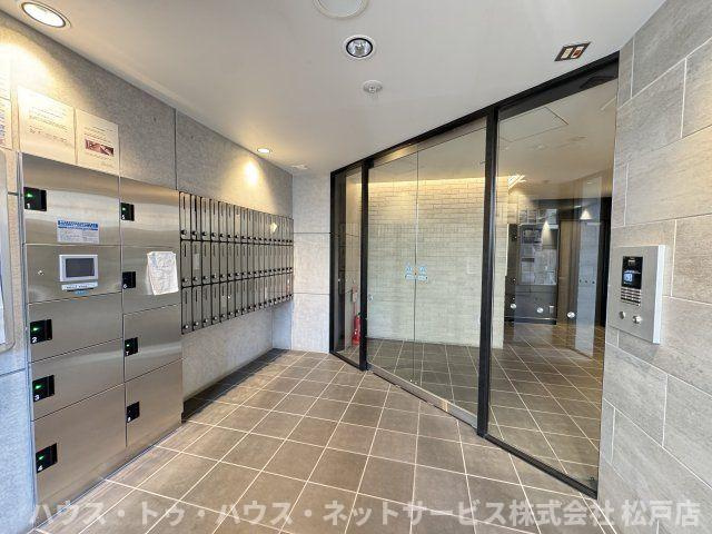 S-RESIDENCE松戸のロビー