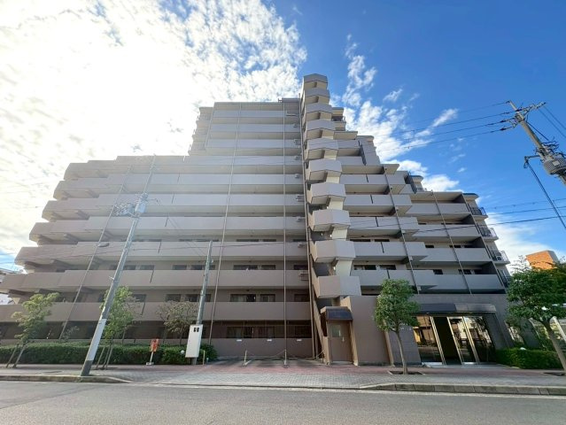 ◆室内リフォーム済み◆近鉄伏見駅徒歩６分◆南東角住戸４LDK◆ファミールハイツ京都伏見ステージ２の外観|外観